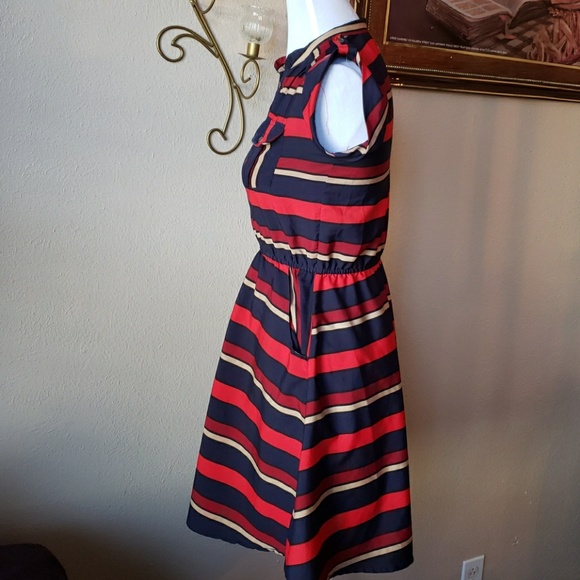 Speed Control New York Dress - Picture 3 of 7